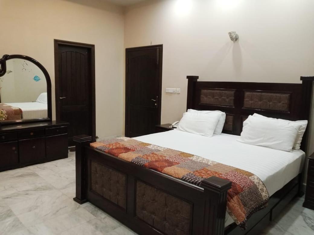 Hotel State Residency Bahawalpur Zewnętrze zdjęcie